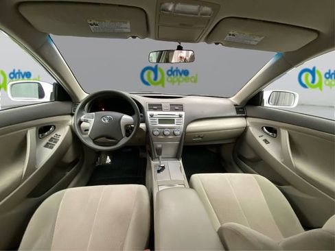 Used 2011 Toyota Camry LE w/ Fleet Convenience Pkg FWD image 24