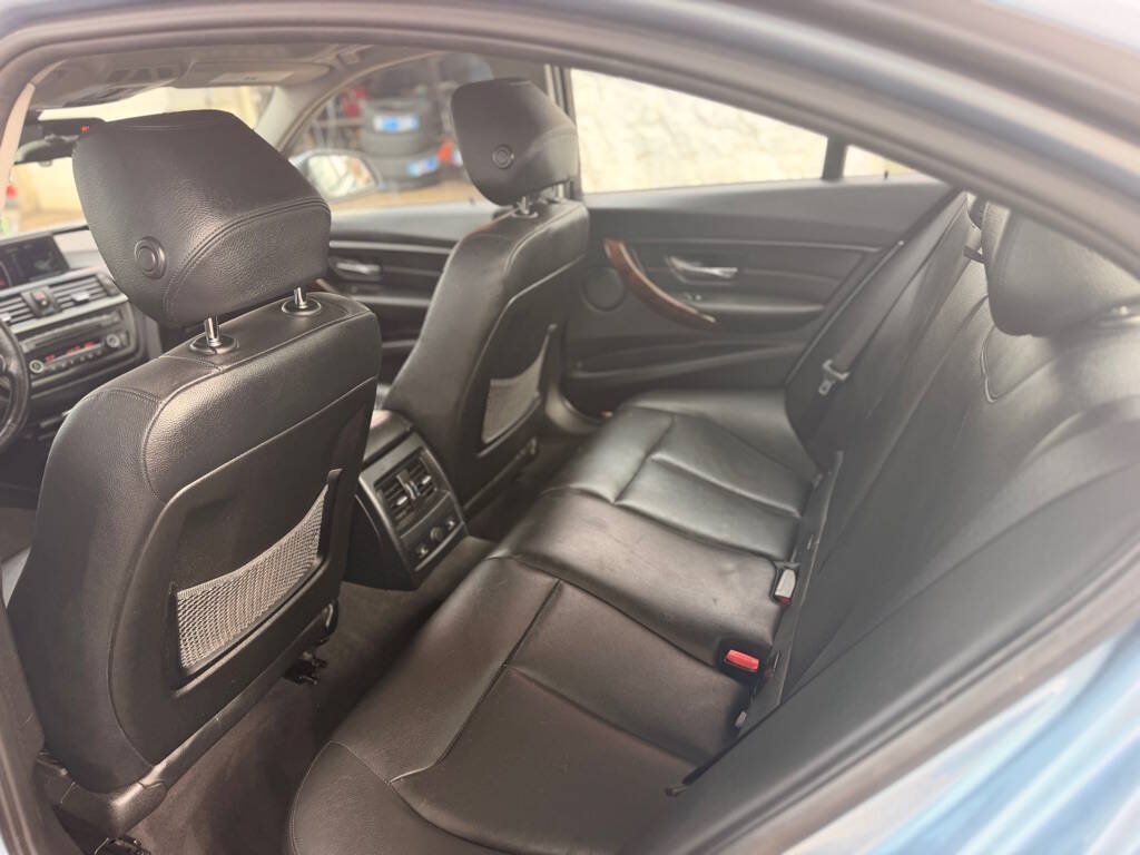 Used 2014 BMW 328i xDrive Sedan AWD/4WD image 19