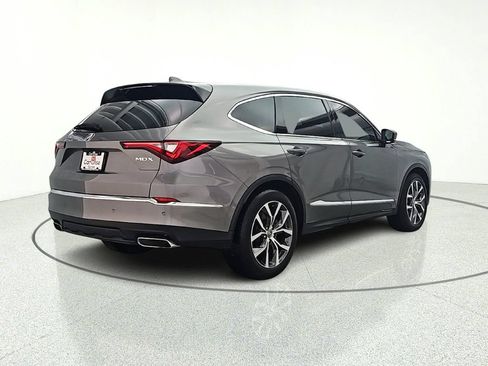 Used 2023 Acura MDX SH-AWD w/ Technology Package image 7