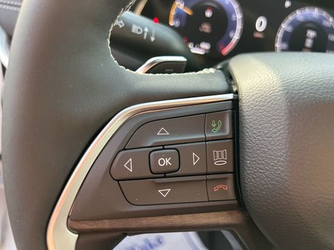 New 2026 Jeep Grand Cherokee Altitude AWD/4WD image 21