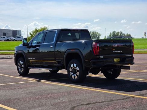 New 2026 GMC Sierra 3500 Denali w/ Technology Package image 33