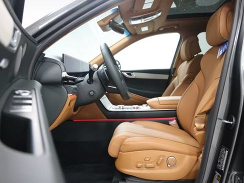 New 2026 Genesis GV80 2.5T Prestige AWD/4WD image 18