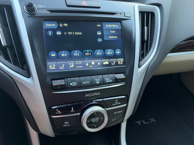 Used 2019 Acura TLX FWD image 30