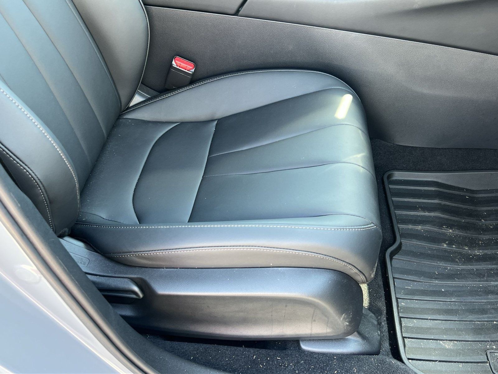 Certified 2025 Acura ADX FWD image 27