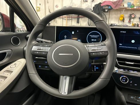 Certified 2024 Hyundai Sonata SEL w/ Convenience Package FWD image 20