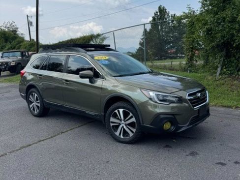 Used 2019 Subaru Outback 3.6R Limited w/ Popular Package #2 AWD/4WD image 1