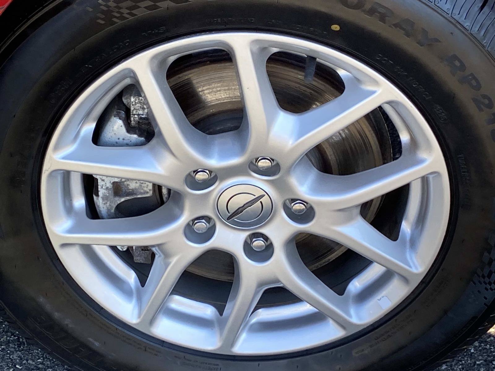 Used 2024 Chrysler Pacifica Touring-L FWD image 23