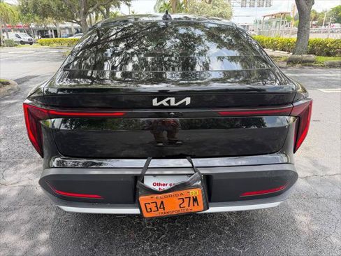 Used 2026 Kia K4 FWD image 6
