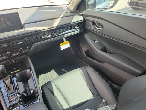 New 2025 Honda Accord EX-L image 15