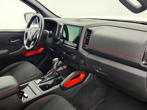 Used 2023 Nissan Frontier PRO-4X w/ Pro Convenience Package AWD/4WD image 23