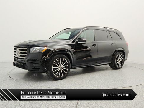 Used 2025 Mercedes-Benz GLS 450 4MATIC image 1