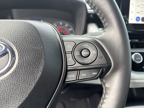 Used 2024 Toyota Corolla SE image 20