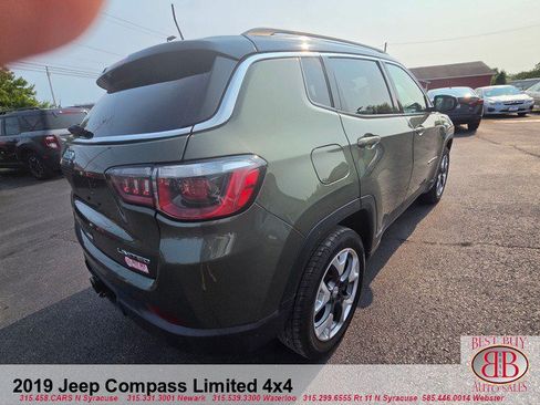 Used 2019 Jeep Compass Limited w/ Advanced Safety Group AWD/4WD image 3