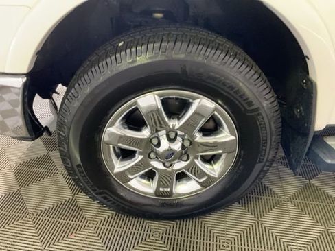 Used 2014 Ford F150 Lariat w/ Equipment Group 502A Luxury image 12