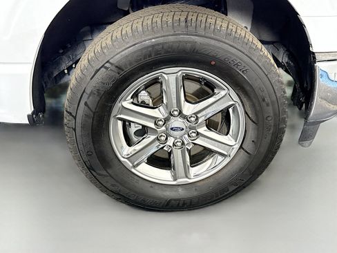 Used 2024 Ford F150 XLT w/ Tow/Haul Package image 30