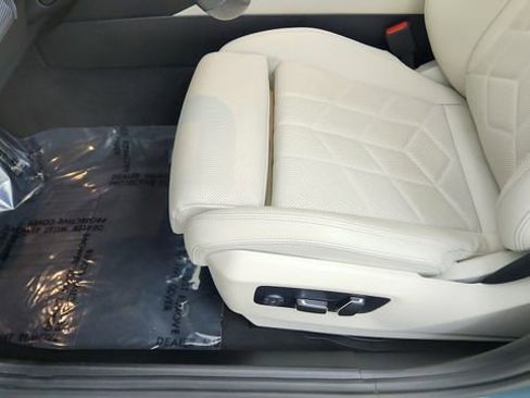 Used 2024 BMW 530i image 34