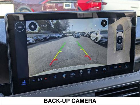 New 2024 Lincoln Corsair Reserve w/ Equipment Group 201A image 11