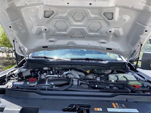 New 2025 Ford F550 XL 4WD Monroe 11' Service Body image 35