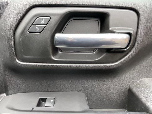 Certified 2024 Chevrolet Silverado 1500 Custom image 13