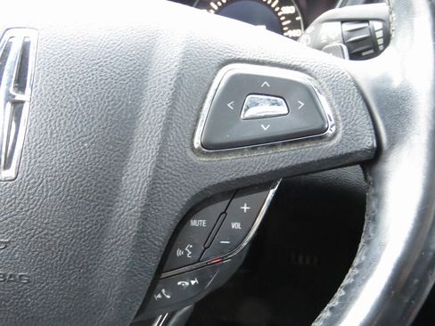 Used 2017 Lincoln MKC Reserve w/ Lincoln MKC Climate Package image 23