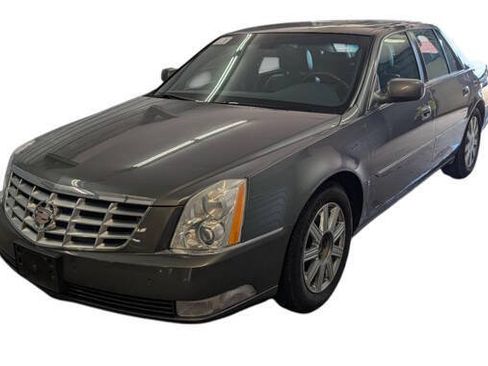 Used 2007 Cadillac DTS Luxury II FWD image 1
