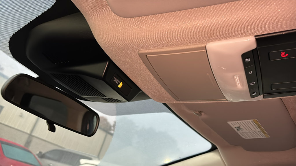 Used 2025 Nissan Rogue SV FWD image 23