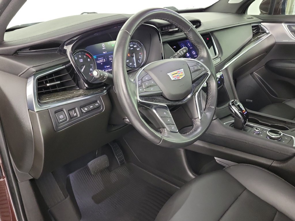 Used 2022 Cadillac XT5 Premium Luxury w/ Technology Package FWD image 20