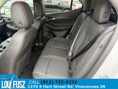 Used 2025 Buick Encore GX Preferred AWD/4WD image 11