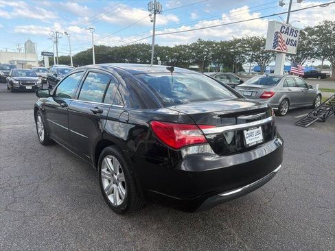 Used 2013 Chrysler 200 Touring FWD image 6