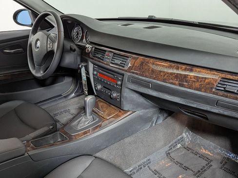 Used 2006 BMW 325i Sedan image 30