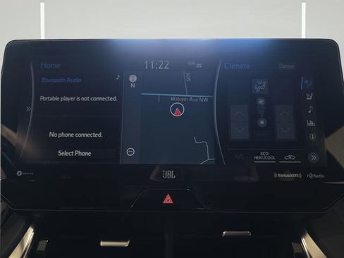 Used 2021 Toyota Venza Limited w/ Advanced Technology Package image 18