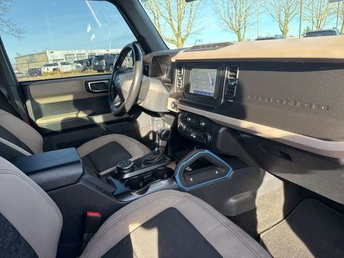 Used 2022 Ford Bronco Wildtrak image 28