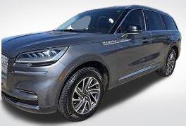 Used 2022 Lincoln Aviator Reserve w/ Equipment Group 201A AWD/4WD image 2