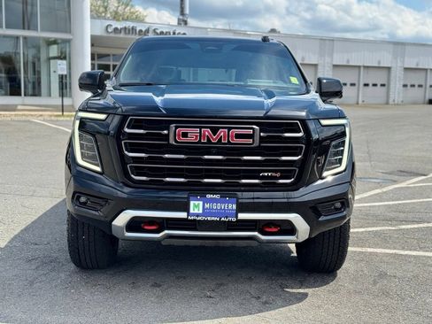 Used 2026 GMC Yukon AT4 Ultimate AWD/4WD image 9