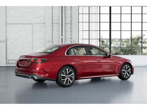 New 2026 Mercedes-Benz E 350 4MATIC Sedan image 20