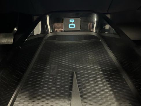 Used 2024 Ford Mustang Mach-E Select w/ Comfort Package Lite image 21