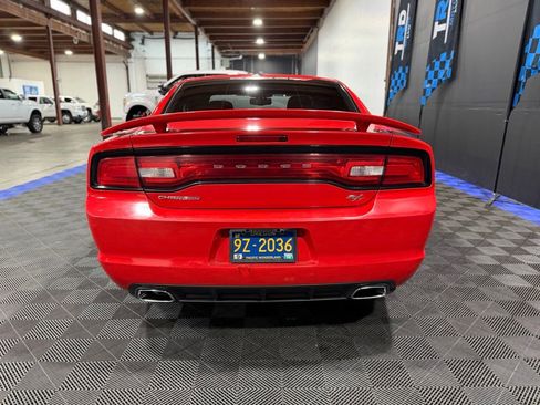 Used 2014 Dodge Charger R/T w/ Wheels & Tunes Group RWD image 4