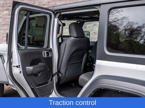 Used 2024 Jeep Wrangler Unlimited Sport AWD/4WD image 25