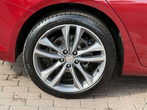 Used 2022 Chevrolet Malibu Premier image 7