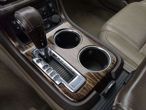 Used 2016 GMC Acadia Denali image 26