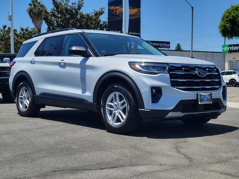 New 2026 Ford Explorer Active w/ Active Comfort Package RWD image 33