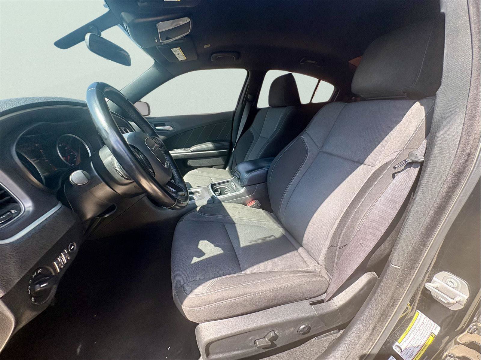 Used 2021 Dodge Charger SXT RWD image 13