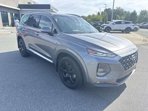 Used 2019 Hyundai Santa Fe AWD image 3