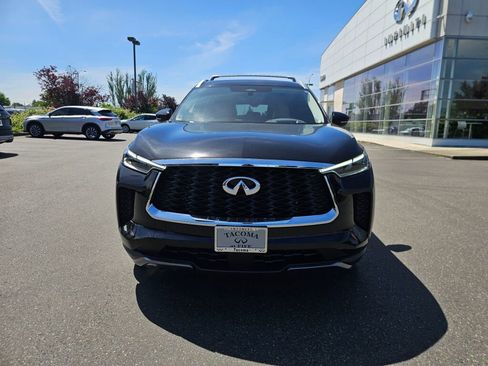 Used 2023 INFINITI QX60 Sensory w/ Vision Package AWD/4WD image 2