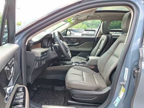 Certified 2023 Lincoln Corsair Reserve w/ Equipment Group 201A AWD/4WD image 13