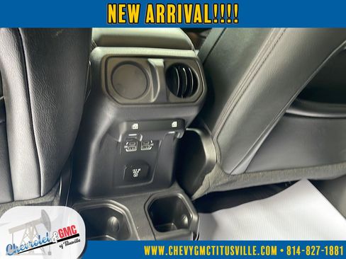 Used 2022 Jeep Gladiator Overland w/ Popular Equipment Package image 13