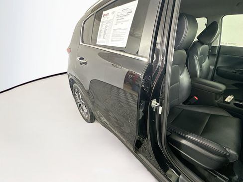 Used 2021 Kia Sportage EX FWD image 28