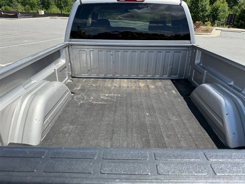 Used 2004 Chevrolet Silverado 1500 LS RWD image 10
