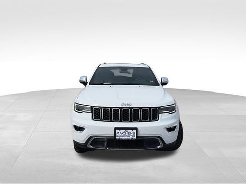 Used 2018 Jeep Grand Cherokee Limited w/ Luxury Group II AWD/4WD image 9
