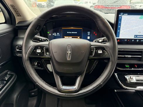 Used 2023 Lincoln Corsair AWD w/ Equipment Group 101A image 25